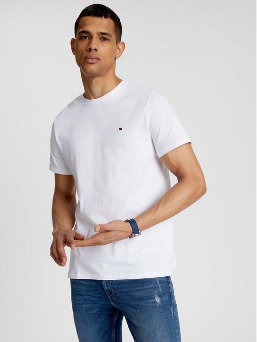 Remera básica  cuello redondo slim fit