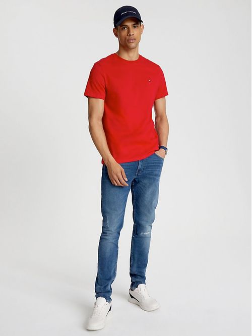 Remera básica  cuello redondo slim fit