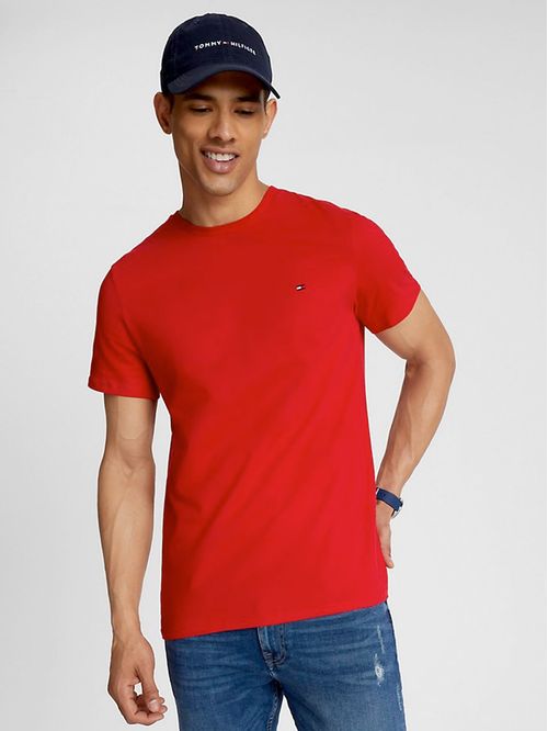 Remera básica  cuello redondo slim fit