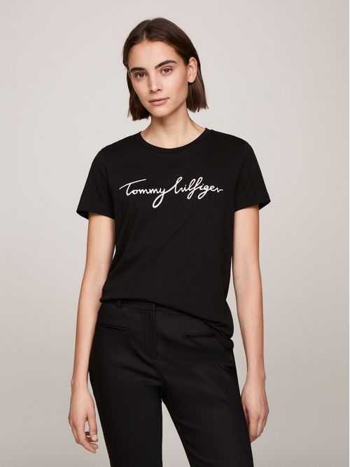REMERA CON LOGO ESTAMPADO REGULAR FIT