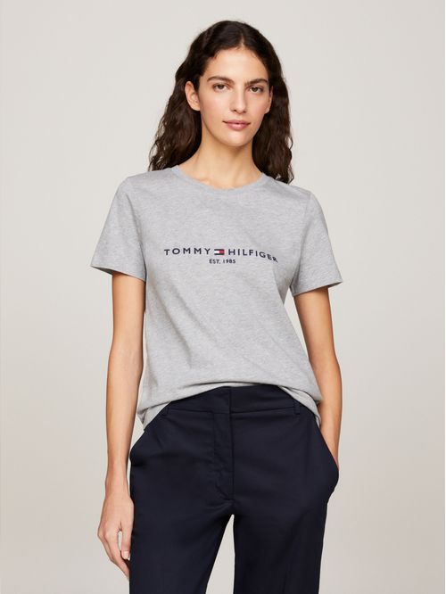 REMERA CON LOGO BORDADO REGULAR FIT