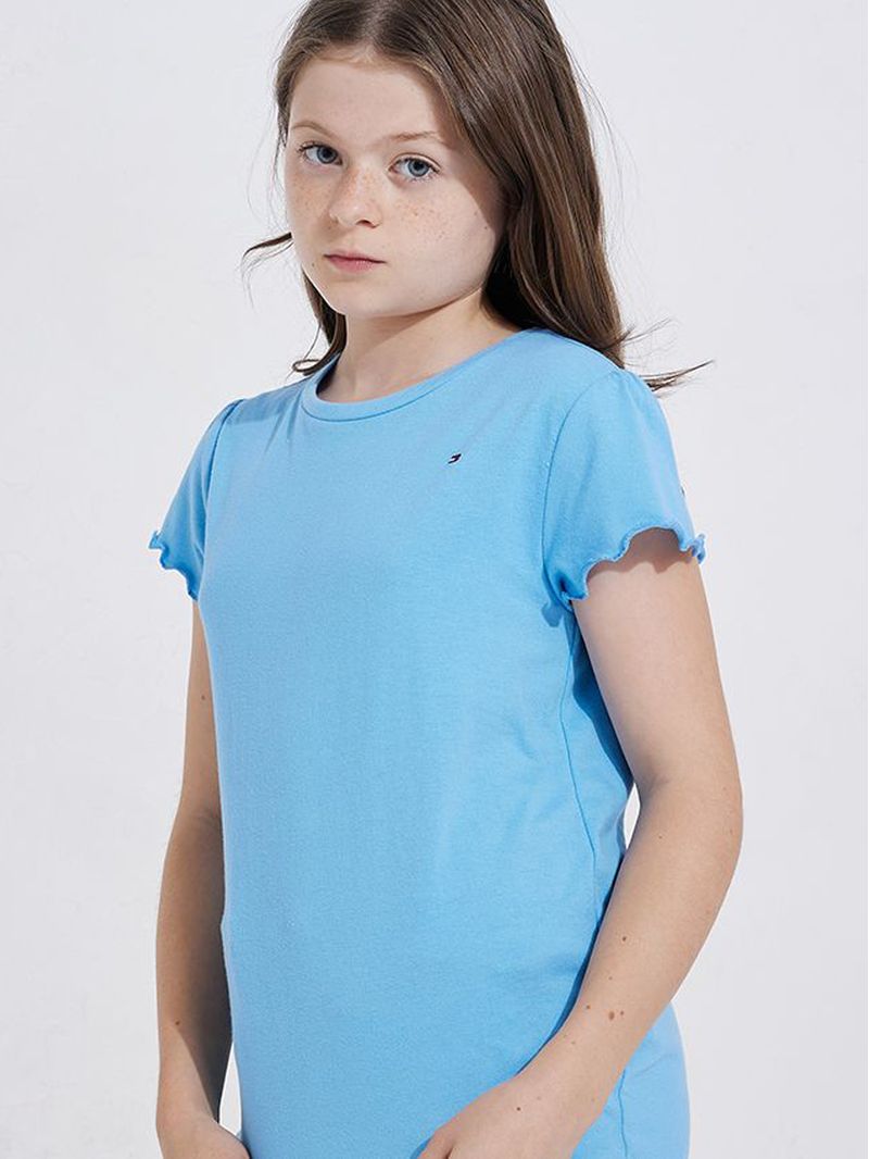 Remera-essential-de-corte-slim-con-volantes