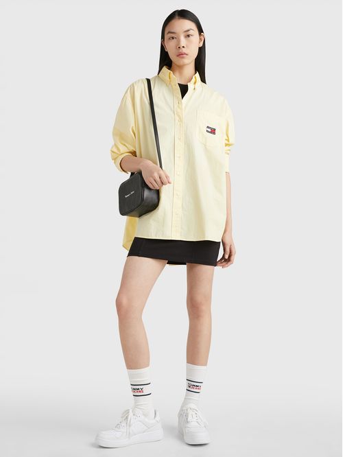 Camisa oversize con parche