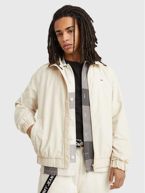 Campera liviana TJ con logo parche