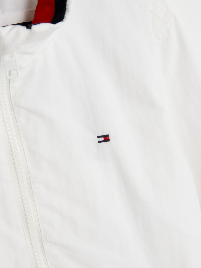 Campera-Essential-con-cremallera