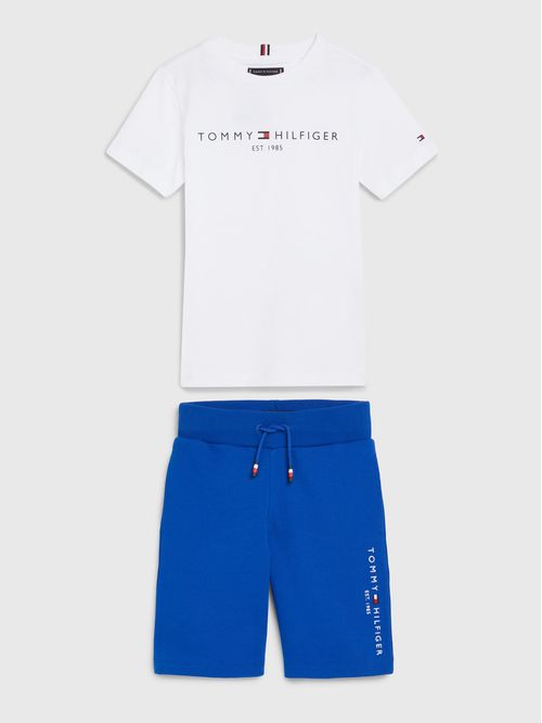 Conjunto Essential de remera y pantalón