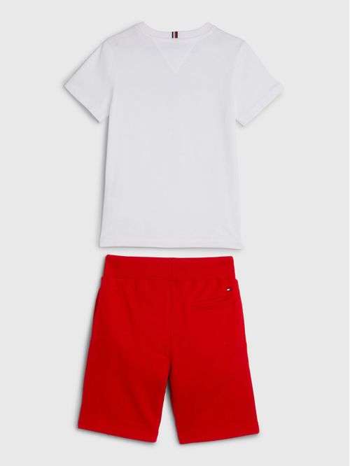 Conjunto Essential de remera y pantalón