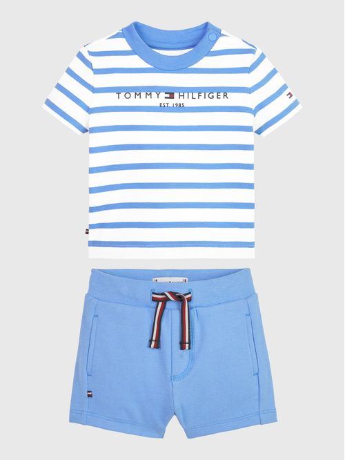 Conjunto shorts y remera Essential de rayas
