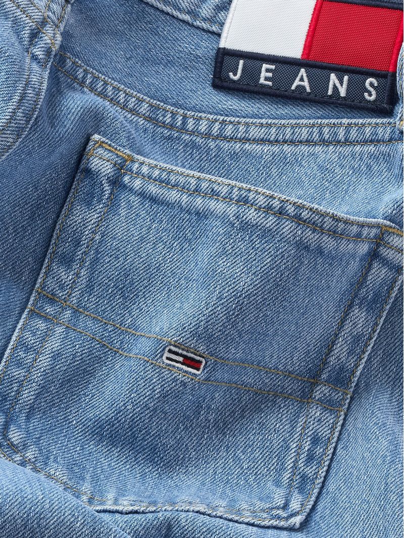Jeans-claire-con-pierna-ancha