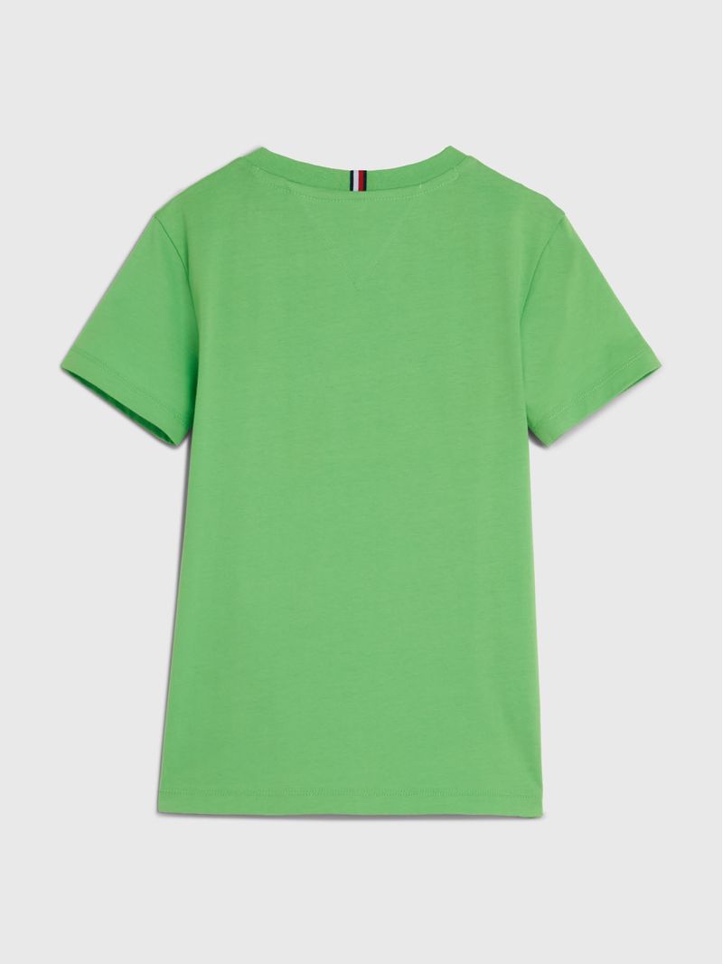 Remera-con-logo