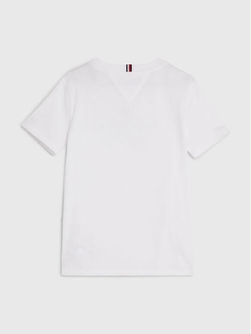 Remera con logo