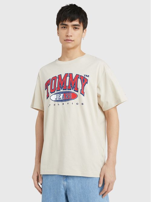 Remera TJ con logo estampado