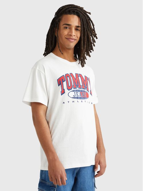 Remera TJ con logo estampado