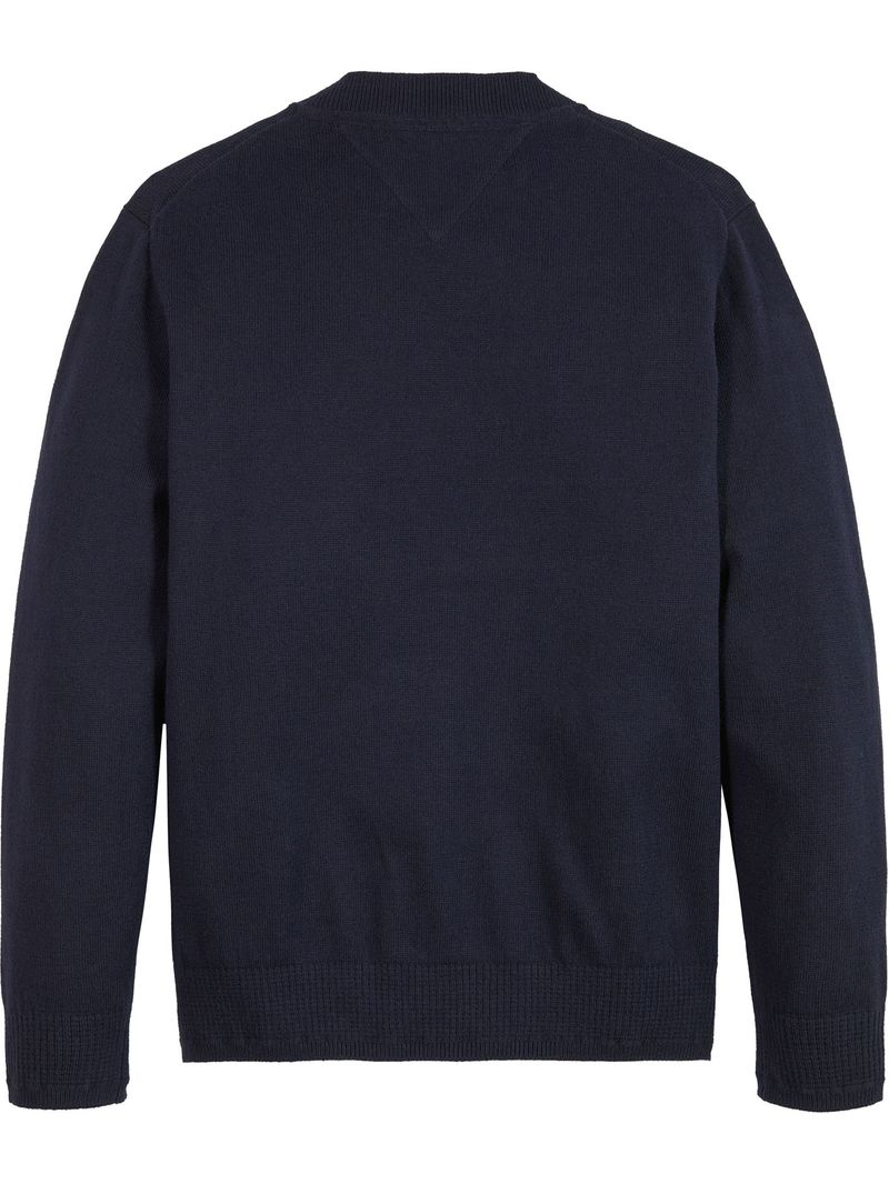 Sweater-con-cinta-distintiva-y-logo