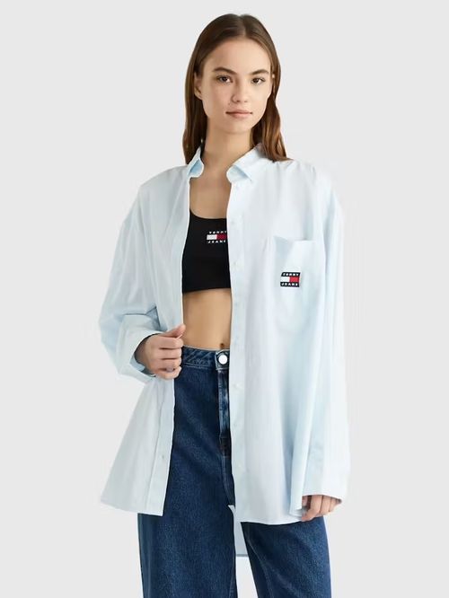 Camisa oversize con parche