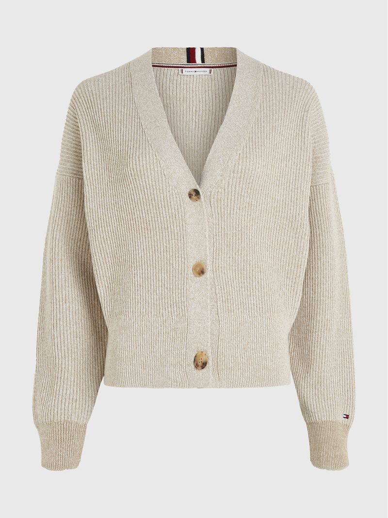 Cardigan-de-corte-cropped-y-amplio