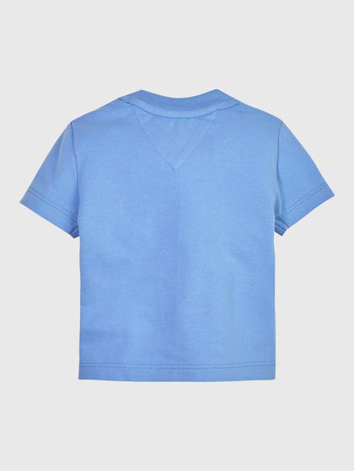 Remera para bebé con inscripción en el pecho