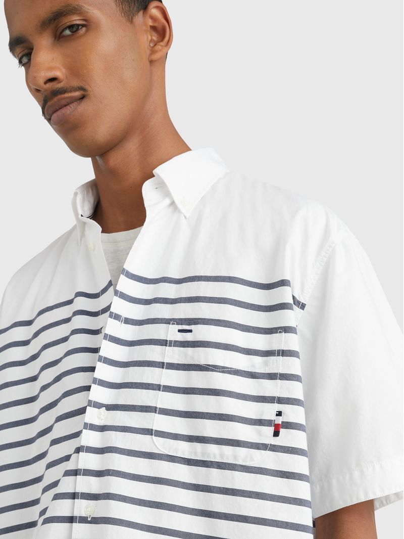 Camisa-de-manga-corta-con-rayas-marineras