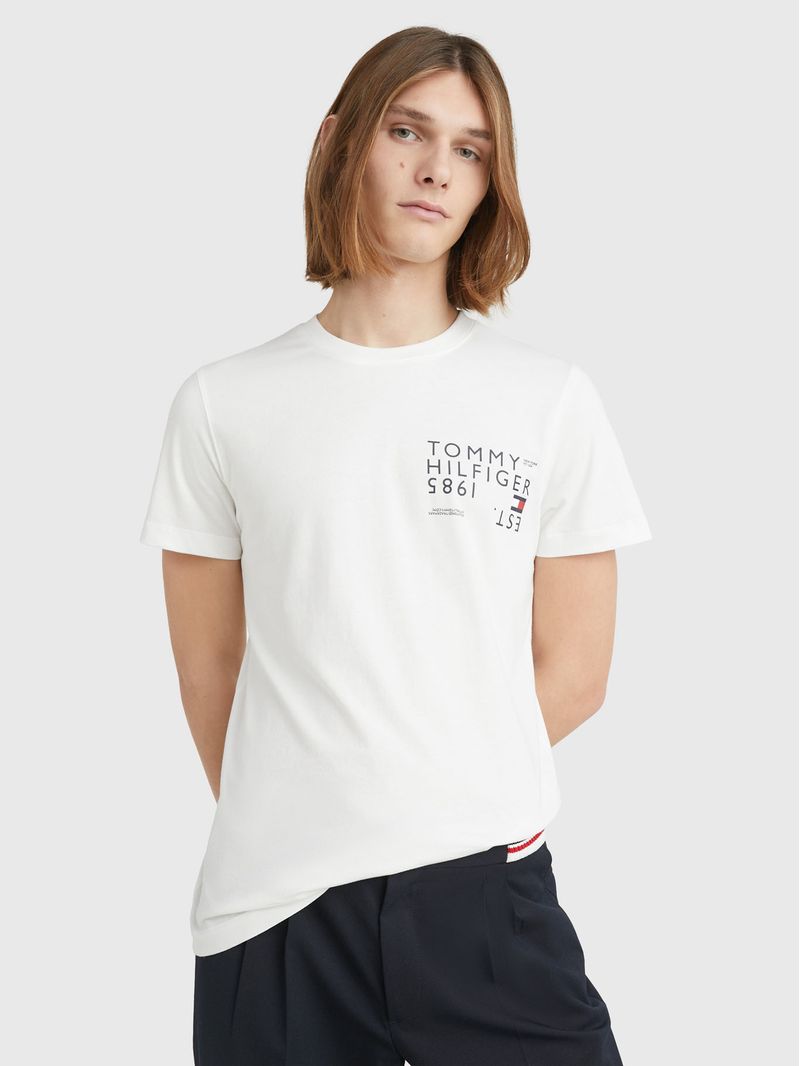 Remera-de-corte-slim-con-logo