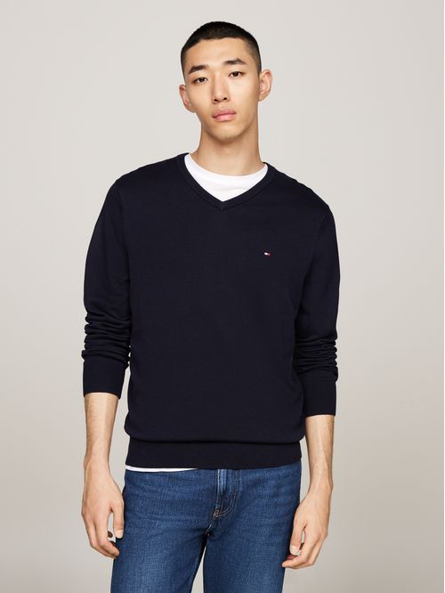 Sweater básico de algodón cuello V regular fit