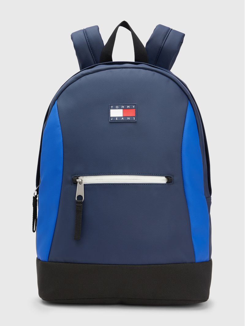 Mochila-con-parche