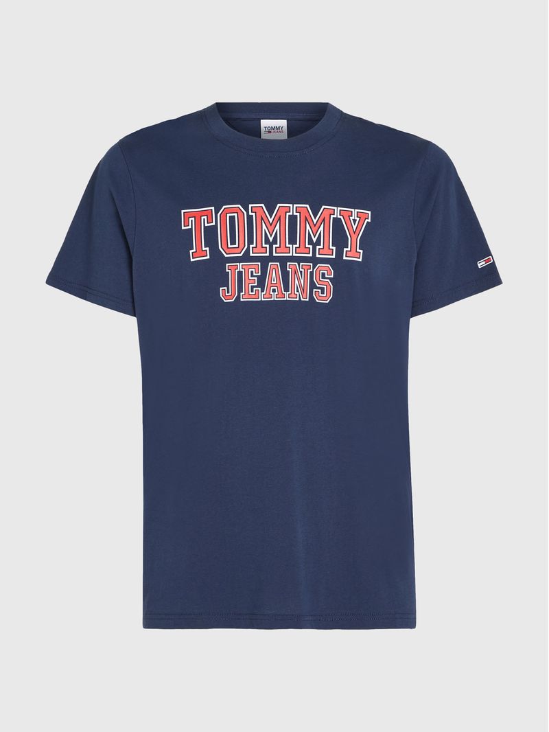 Remera-essential-con-logo-estampado