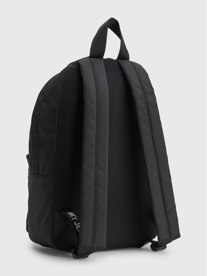 Mochila-con-bolsillo-de-malla-Essential