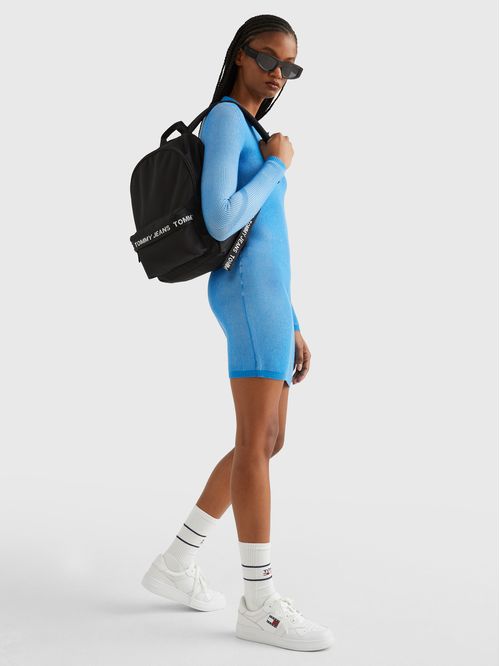 Mochila Essential con inscripción