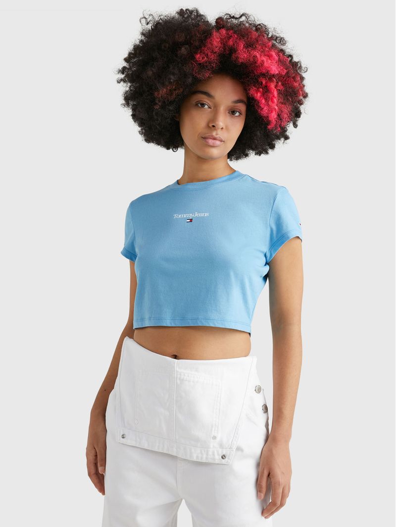 Remera-Essential-de-corte-cropped-con-logo