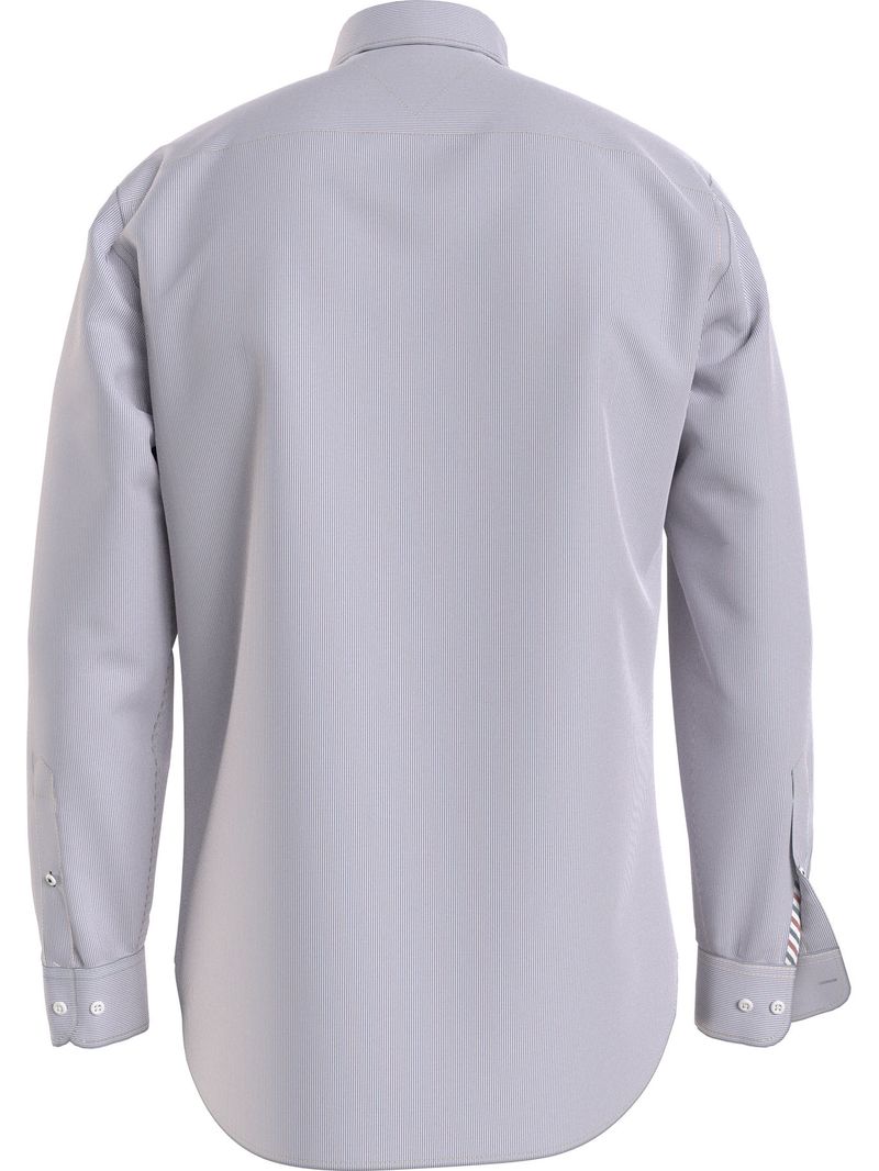 Camisa-de-corte-regular-con-logo-bordado-en-el-pecho