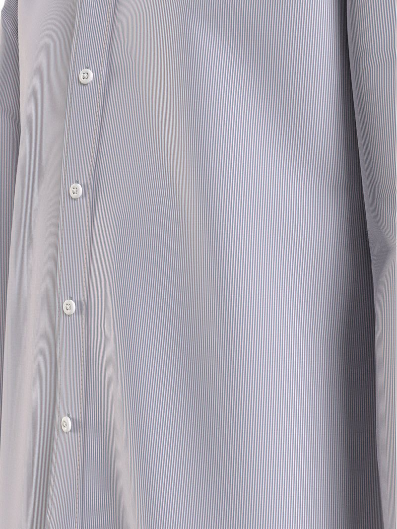 Camisa-de-corte-regular-con-logo-bordado-en-el-pecho