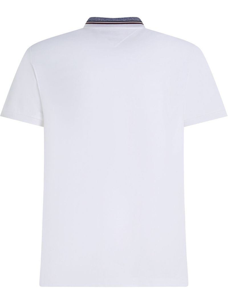 Chomba-de-corte-regular-y-cuello-ribeteado