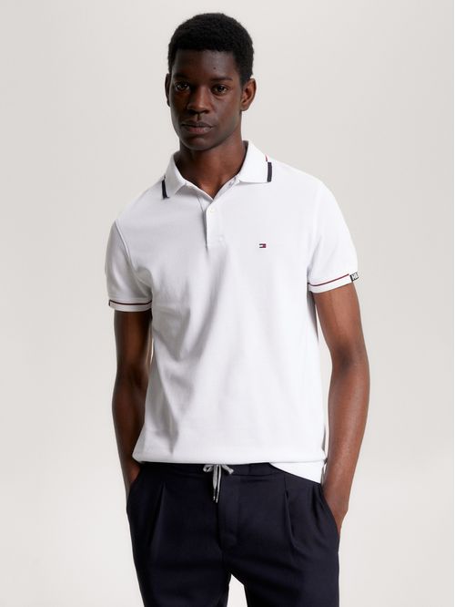 Chomba ribeteada de corte slim con logo