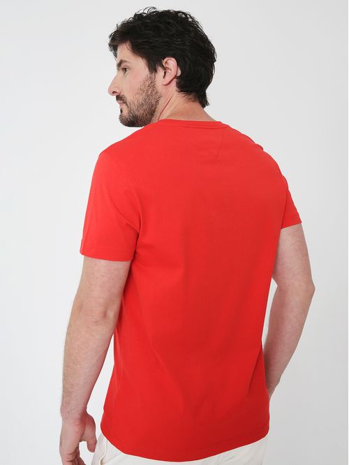 Remera básica  cuello redondo slim fit