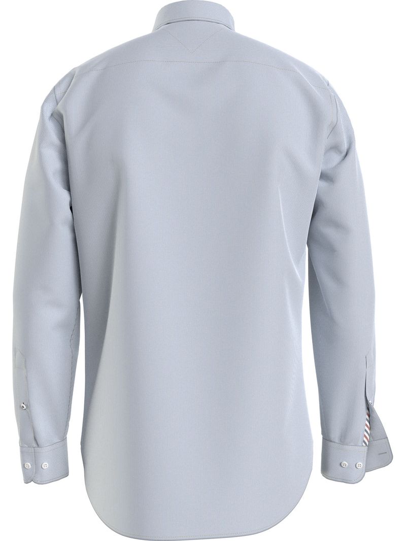 Camisa-de-corte-regular-con-logo-bordado-en-el-pecho