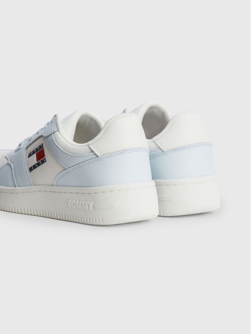 Zapatillas-con-logo