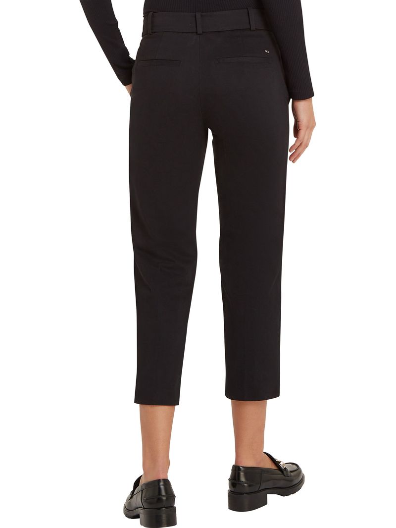 Pantalon-chino-Essential-recto-de-corte-slim