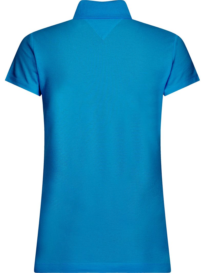 Polo-con-Billetera-de-cinco-botones-y-corte-slim