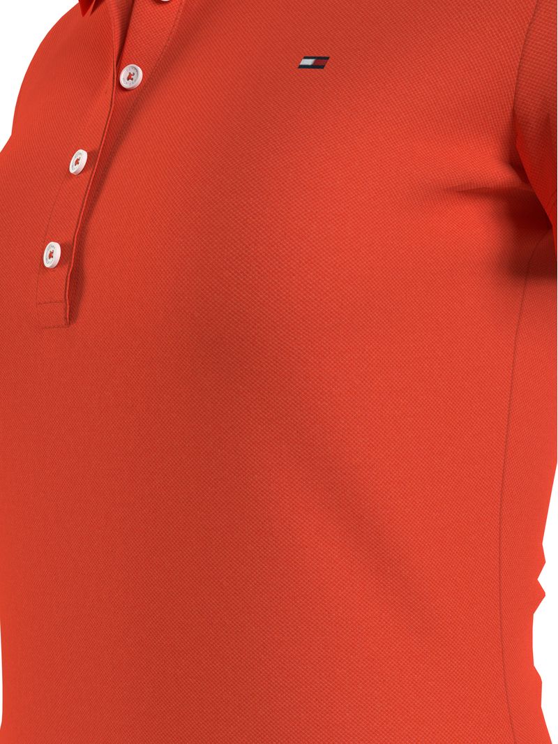 Polo-con-Billetera-de-cinco-botones-y-corte-slim