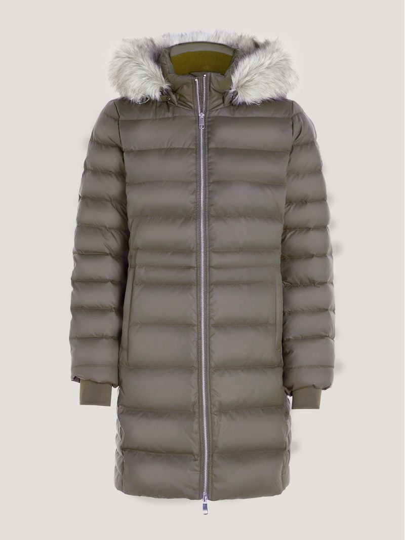Campera-con-relleno-de-pluma-y-capucha-