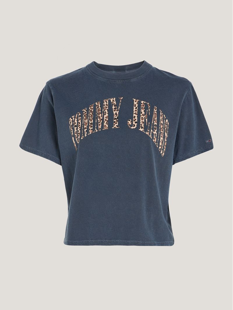 Remera-con-logo-de-leopardo-y-corte-clasico