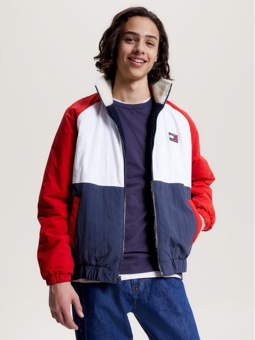 Campera de peluche amplia y reversible