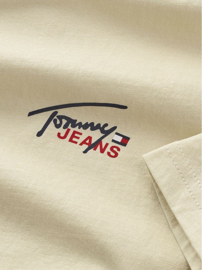 Remera-con-firma