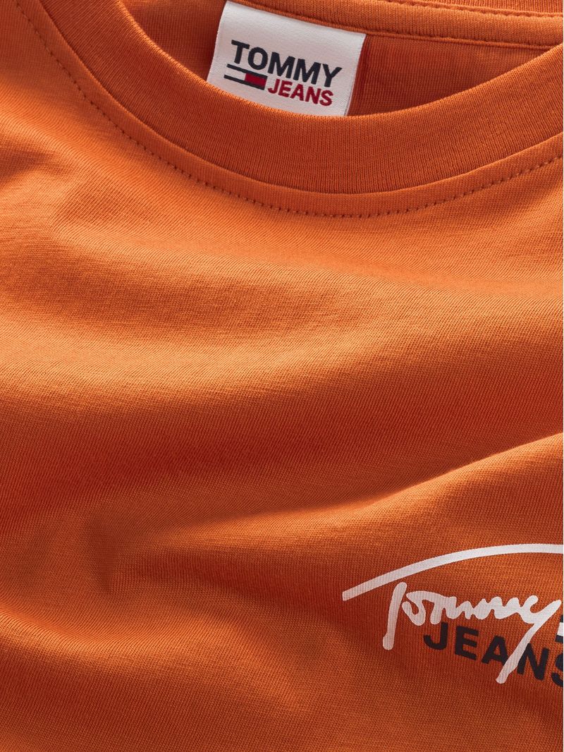 Remera-con-firma