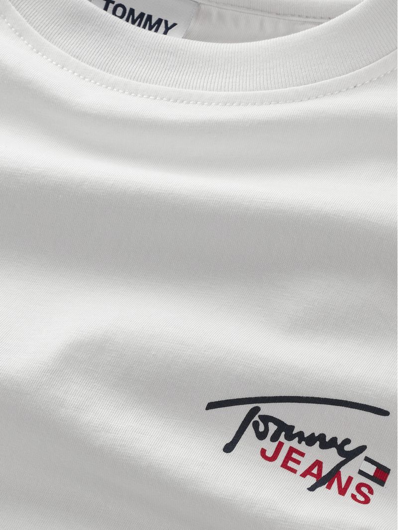 Remera-con-firma