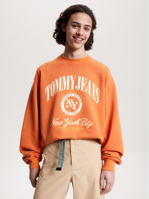Buzo varsity con logo gráfico