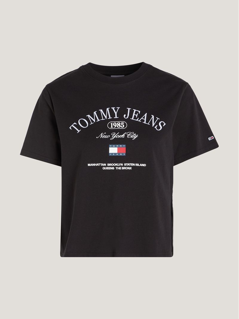 Remera-de-corte-clasico-con-logo