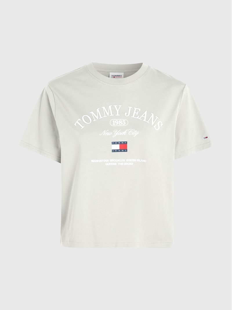 Remera-de-corte-clasico-con-logo