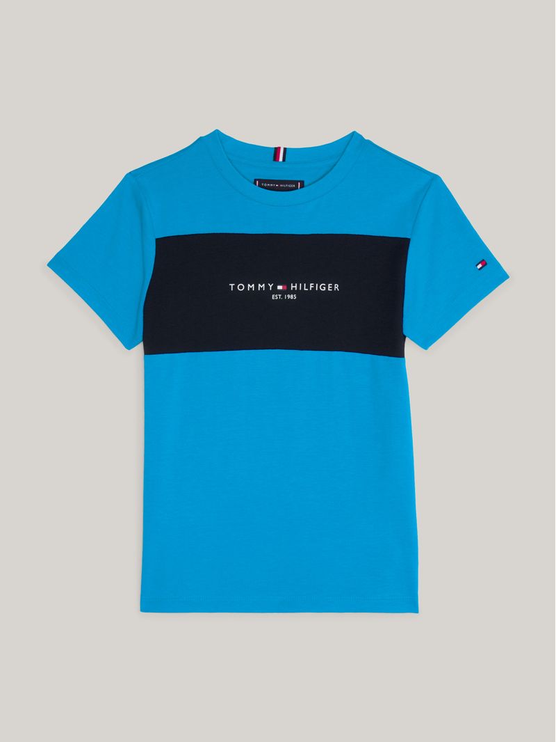Remera-con-diseño-color-block