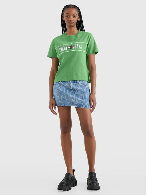Remera de corte clásico con logo